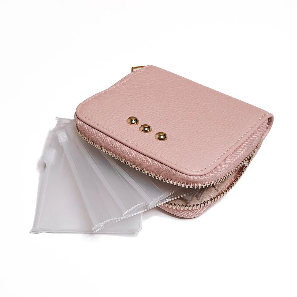Handbags & Wallets